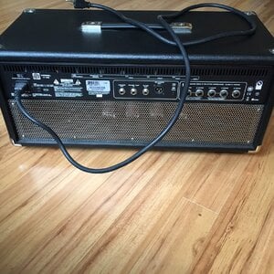 Ampeg V4-b