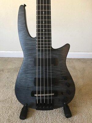 NS Design CR5 Radius Bass **New with custom Gig***