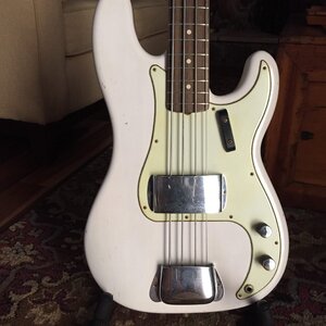 REDUCED $1999 for today***Fender Custom Shop Precision