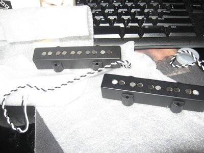 Aero 5 string jazz bass pickups for sale 155 shipped