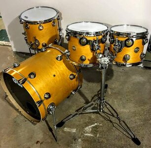 DW Collectors 4 Piece Maple Drum Kit