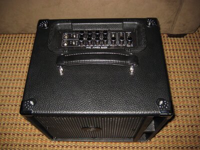 Phil Jones Bass PJB BG-400 Suitcase Compact Amplifier