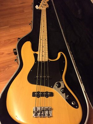 2007 Fender American Jazz Bass Butterscotch w/S-1!