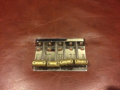 4string heavy duty bridge with brass saddles