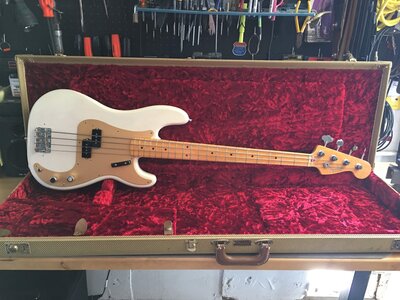 Fender AVRI 57 Precision Bass 1957 reissue blonde