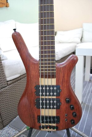 Lower price: Warwick $$ Neck Through Bubinga 5 string