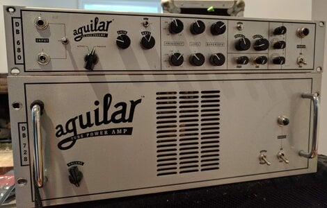 Aguilar DB 728 400 watt Tube Power Amp