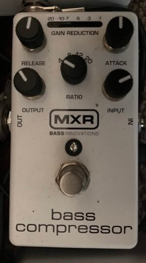 Pitchfork, Octabvre, MXR Comp, PolyTune Mini, Switch Dr