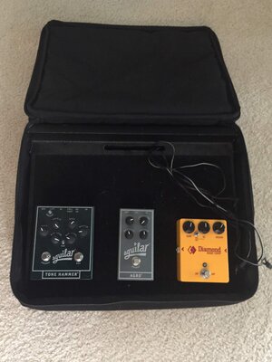 Diamond Bass Comp, Aguilar Tone Hammer DI, Aguilar Agro, Gator Pedal Board