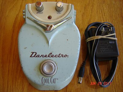 Danelectro Cool Cat Chorus pedal, original steel case