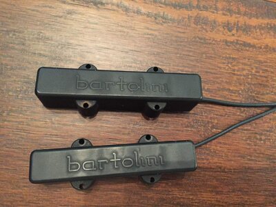 Bartolini 9s-L/S 4 string jazz bass pickup pair