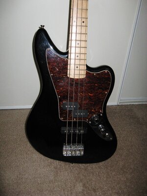 Squier Vintage Modified Jaguar Bass Black with Tortoise Pickguard & Fender Licensed Maple Neck