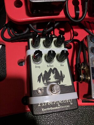 EarthQuaker Devices Afterneath V1 Reverb