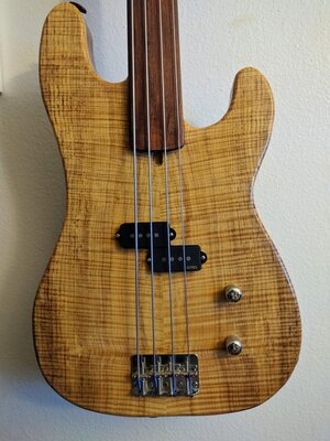 Clement P-bass #41(Spalted maple, Mahogany, Rosewood, Bubinga!)