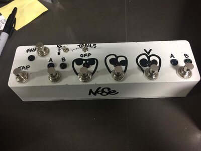 Nose Custom 3 ch. Bypass Looper + Fav Switch + A/B In + A/B Out + Tap Tempo 2015 White