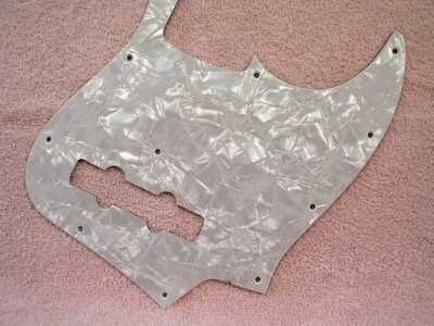 Pickguard,Jazz Bass, White Pearl FS/FT