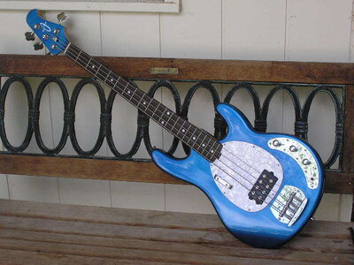 OLP M22 bass, Metallic Blue, Excellent condition!