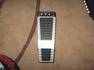 FS: BOSS V-Wah