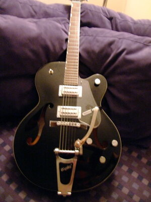 <- FS: GRETSCH!!! <-------> VOX!!! ->