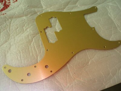 Fender Precision Bass GOLD anodized aluminum 13 hole pickguard