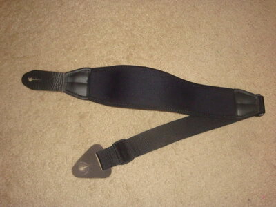 FS: Neotech Strap Short