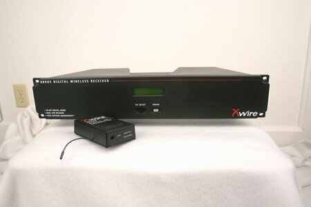 Xwire XR905 & XT905 Wireless System