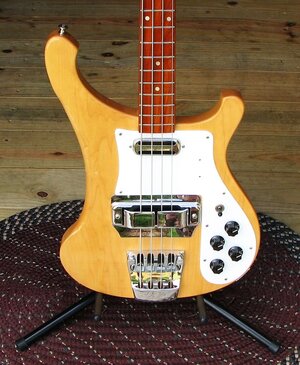 1988 Mapleglo Rickenbacker V63