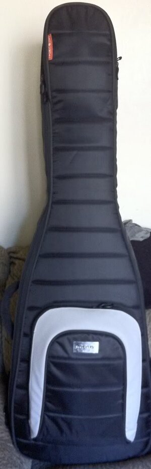 Mono M80 Bass gig bag