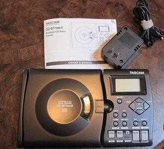 FS: Tascam CD Bass trainer