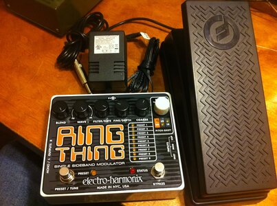 FS EHX Ring Thing (polyphonic pitch shift!!!!)  w Moog EP-2