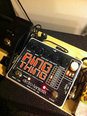 FS/ft EHX Ring Thing (POLYphonic bass whammy), 3band paraEQ 15hz!!-20k