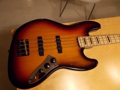 Fender MIM Jazz Sunburst Body (possible for a Jaco replica project)