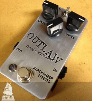 Blacksheep Outlaw etched proto (serial no. 1!), Xotic BB Preamp, Mooer Triangle Buff