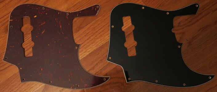 Fender Jazz 3-Ply Pickguards (Black & Tortoise)