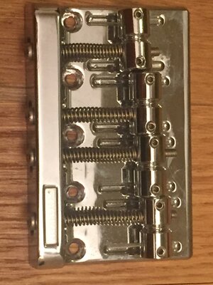 GOTOH 201 bass bridge