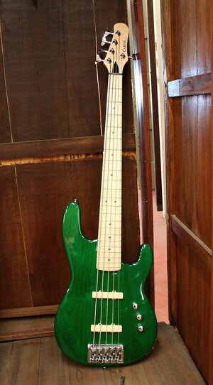 Final Price Drop! Carvin B50: Trans Green, Birdseye Maple Fingerboard, H50A Pickups