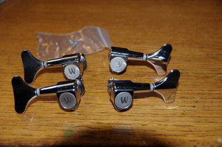 Warwick West Germany Chrome Tuners, 2X2