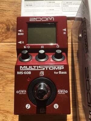 Zoom MS-60B