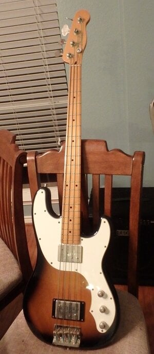 Fender Modern Player Telecaster Bass