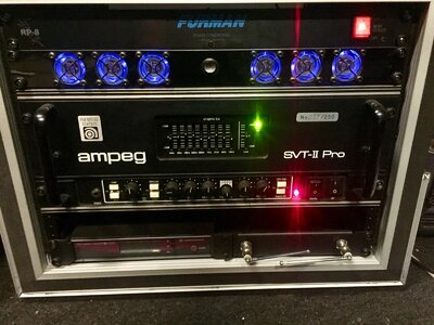 Ampeg SVT 2 Pro Premiere Edition (#227/250) w/ Flight case, power cond, & cooling fans PRICE REDUCED