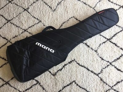 Mono Vertigo Bass case for Vertigo Guitar gig bag