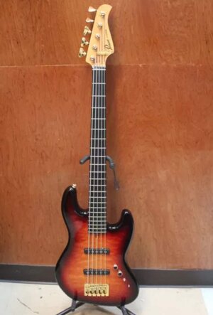 Pensa Custom Jazz 5