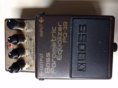 Boss PQ-3b Bass Parametric Equalizer Pedal