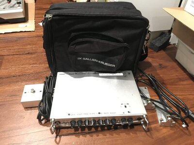 GK MB500 with bag, rack ears & footswitch