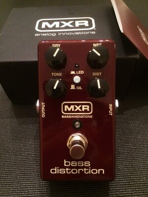 MXR M85 BASS DISTORTION- price drop