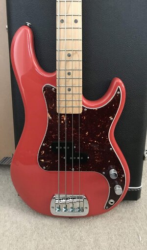 G&L LB-100 Fullerton Red/maple/tort - AS NEW