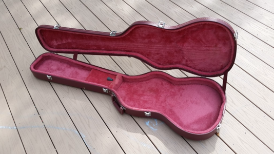 Original Ovation Ultra Bass Hardcase