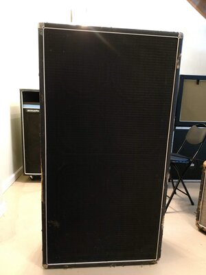 ROAD BEAT AMPEG 8X10 fridge