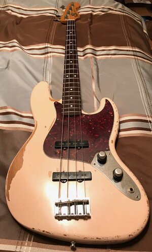 Fender Flea Jazz Bass - Shell Pink, Road Worn