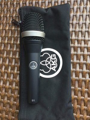 AKG D5 Microphone